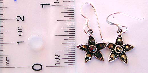 Multi mini marcasites stone forming flower pattern design sterling silver earring 