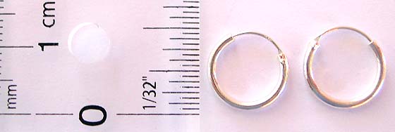 small circluar loop shape pattern design sterling silver earring, bit thicker than EKG-33
