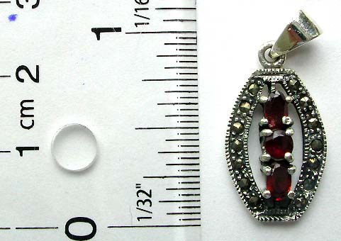 Multi marcasites embedded cut-out bottle pattern design sterling silver pendant with 3 red garnet stone set in middle
