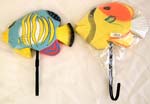 Assorted color wooden fish hook, randomly pick by our staffs