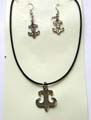 Fashion necklace and earring set in black rubber cord with anchor figure design