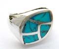 Leaf pattern with embedded turquoise made of sterling silver ring