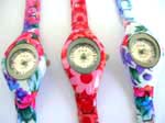 Fashion printed leather strape watch with assorted floral color pattern