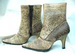Winter lady's boots with variety design 